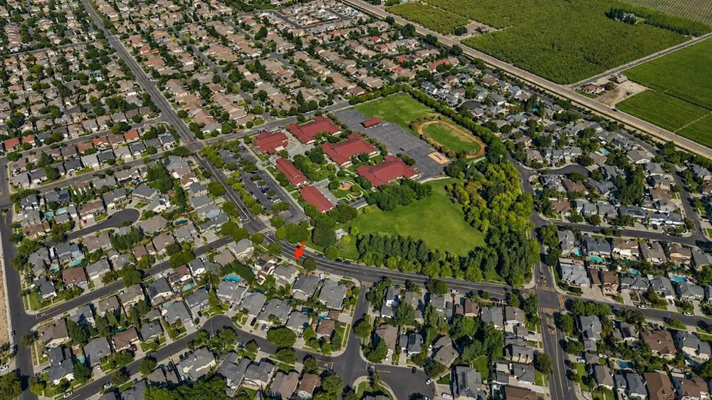 532 W Springer Drive Turlock, CA 95382