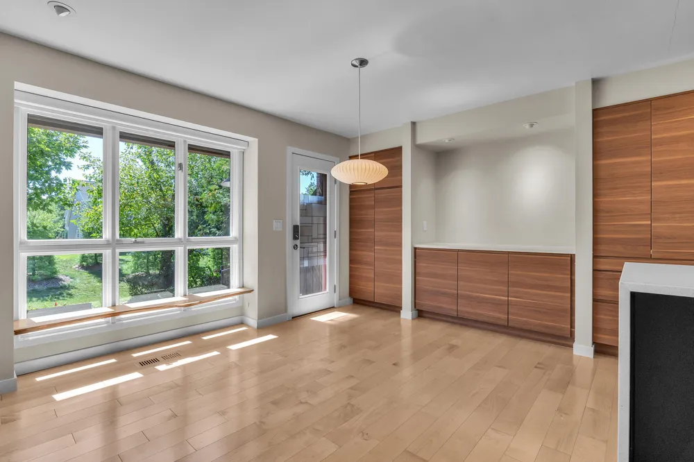 676 Greenhills Drive Ann Arbor, MI 48105