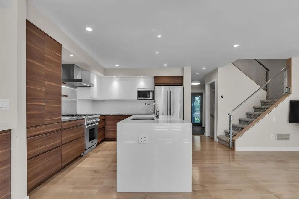 676 Greenhills Drive Ann Arbor, MI 48105