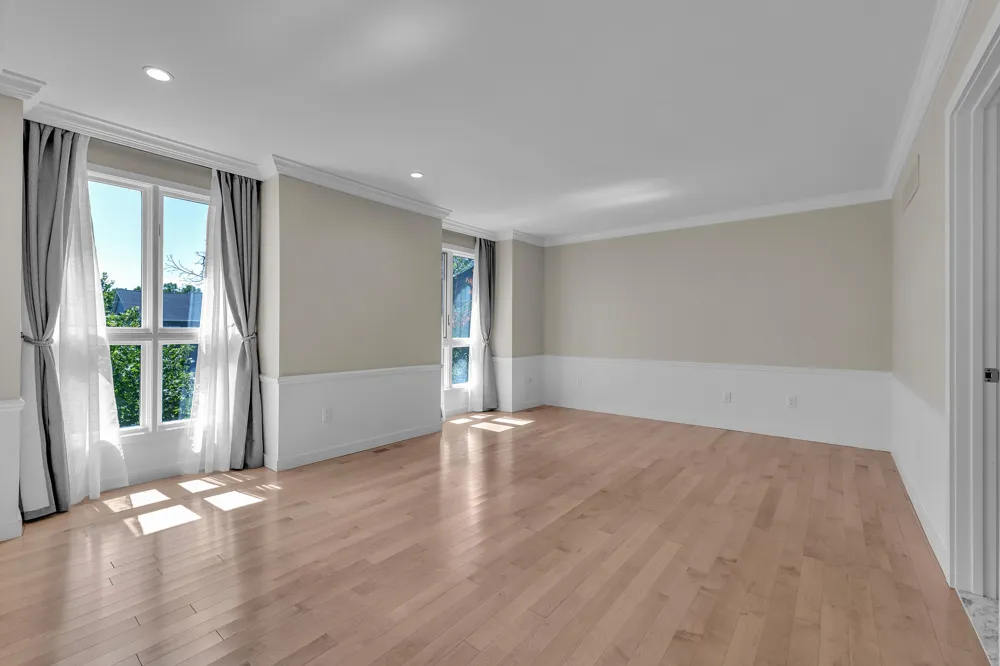 676 Greenhills Drive Ann Arbor, MI 48105