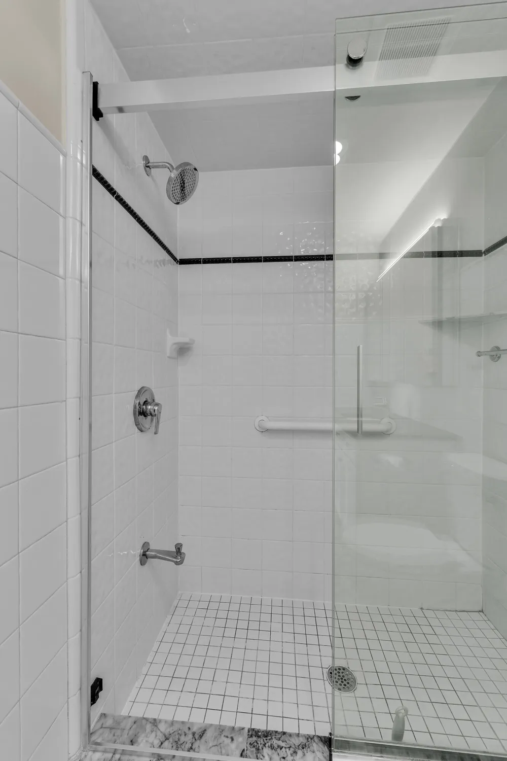 676 Greenhills Drive Ann Arbor, MI 48105
