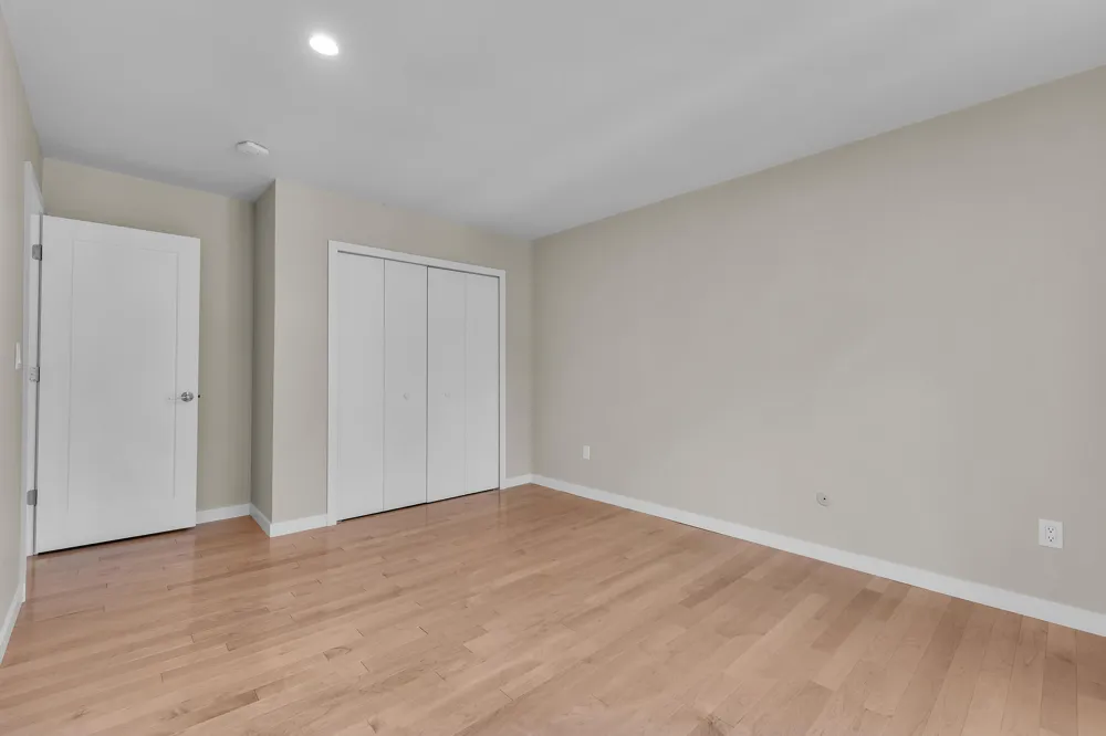 676 Greenhills Drive Ann Arbor, MI 48105