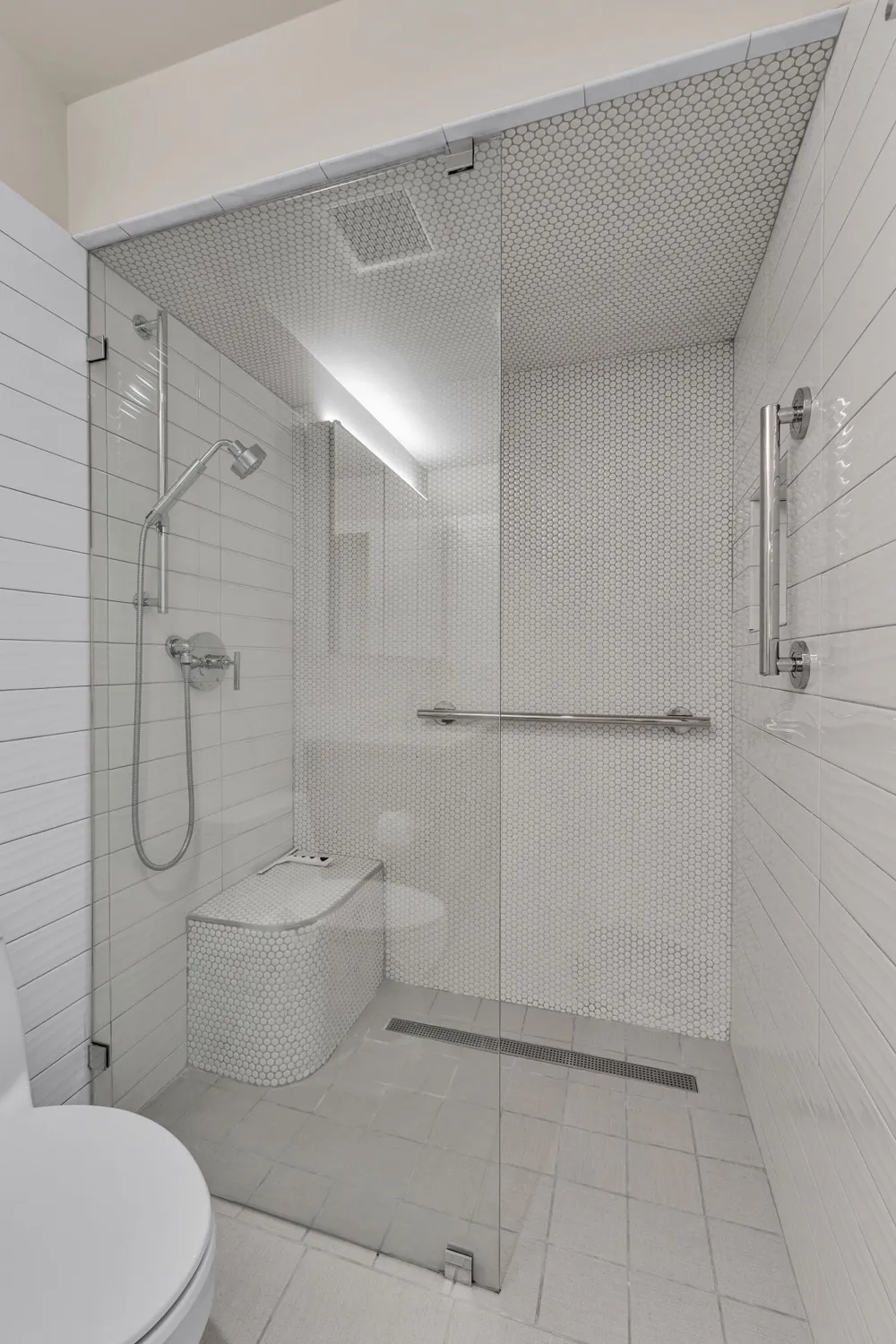676 Greenhills Drive Ann Arbor, MI 48105