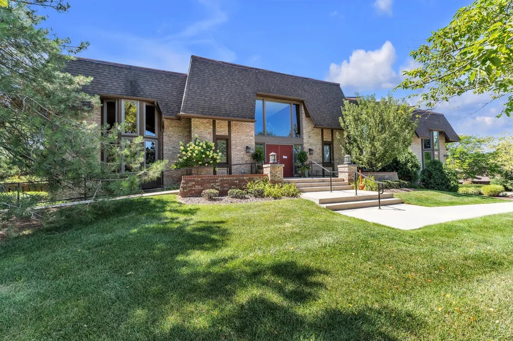 676 Greenhills Drive Ann Arbor, MI 48105