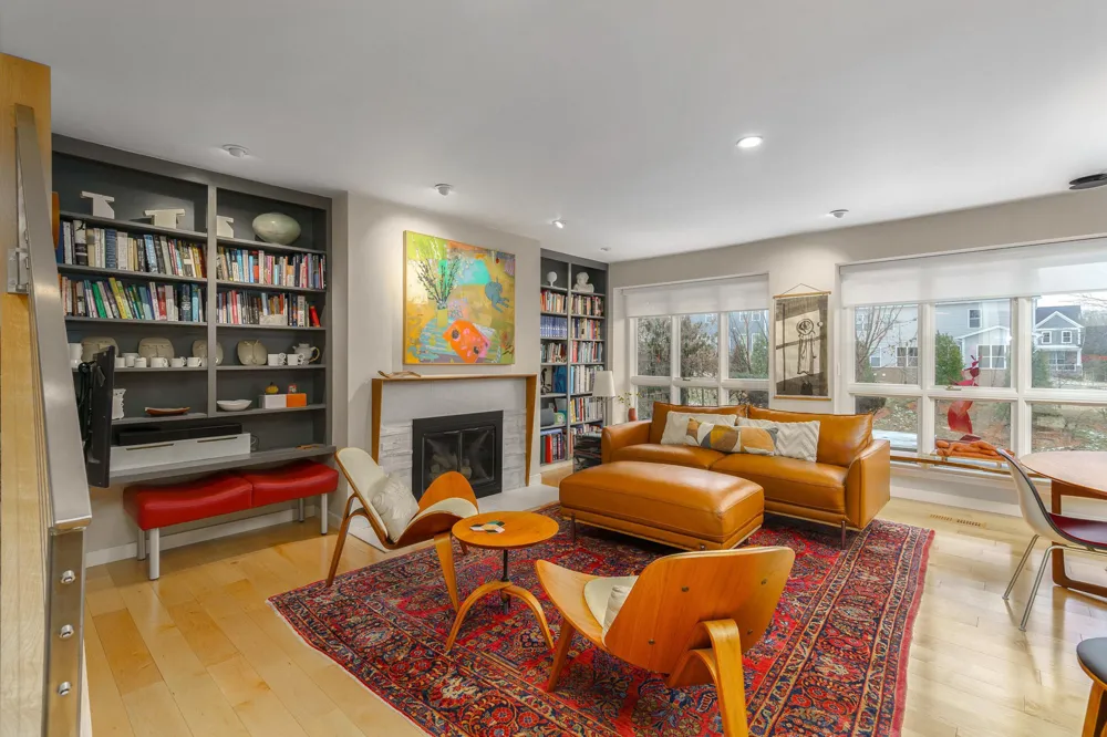 676 Greenhills Drive Ann Arbor, MI 48105