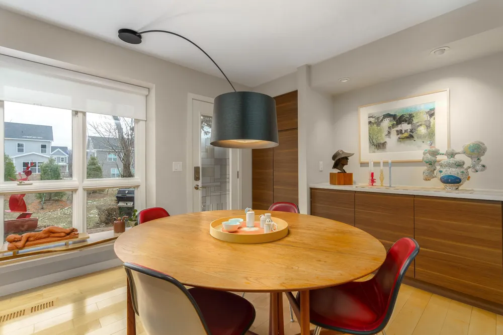 676 Greenhills Drive Ann Arbor, MI 48105