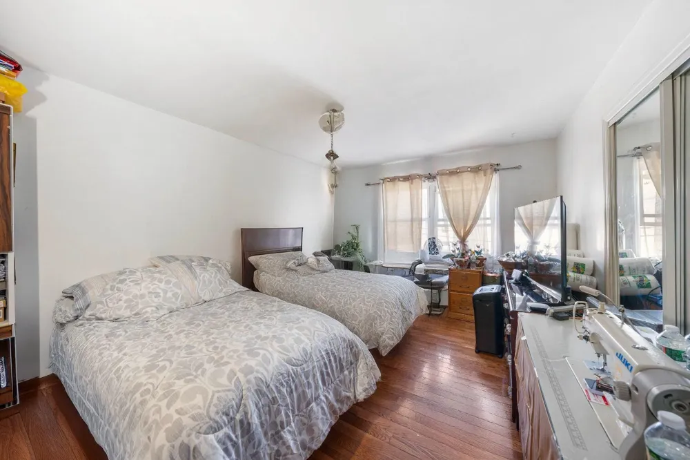 133 33RD ST Union City, NJ 07087