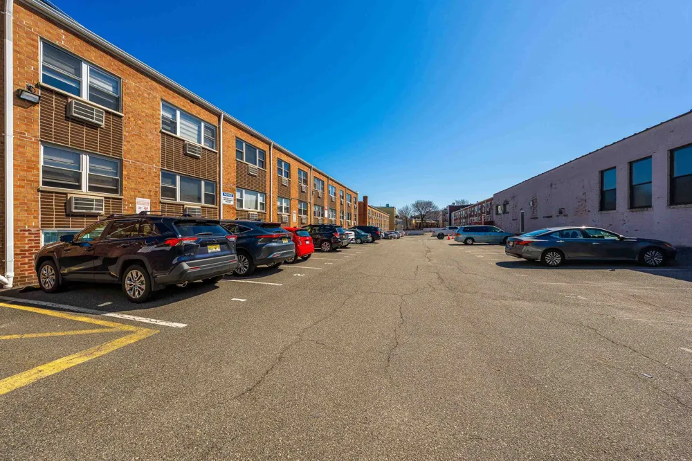 133 33RD ST Union City, NJ 07087