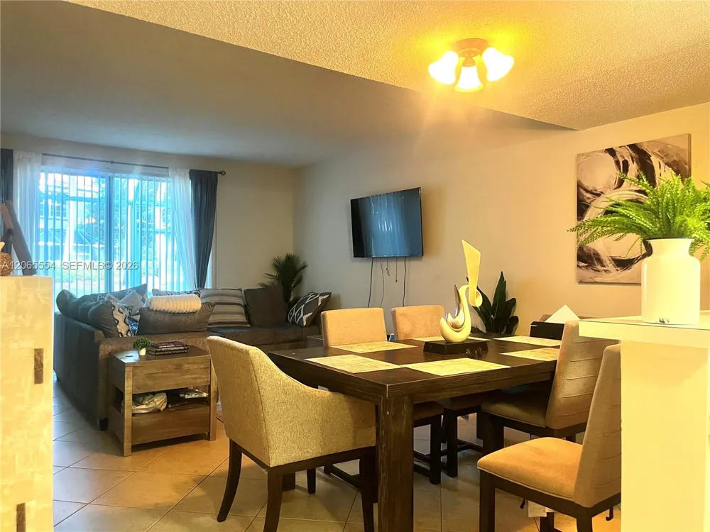 1210 Sorrento Dr Weston, FL 33326