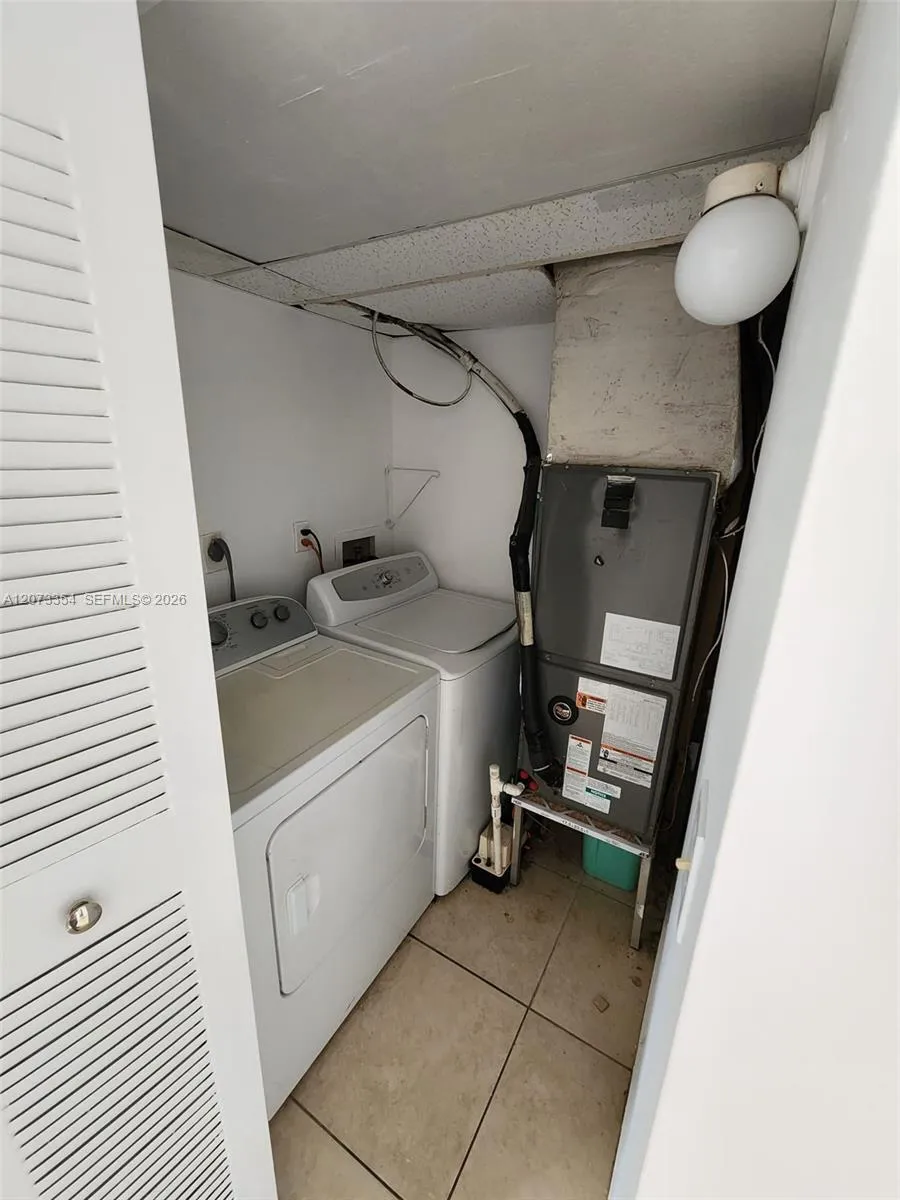 2770 W 61st Pl #202 Hialeah, FL 33016