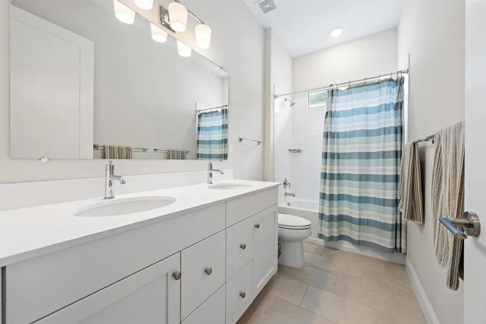 12144 Waterstone Circle Palm Beach Gardens, FL 33412