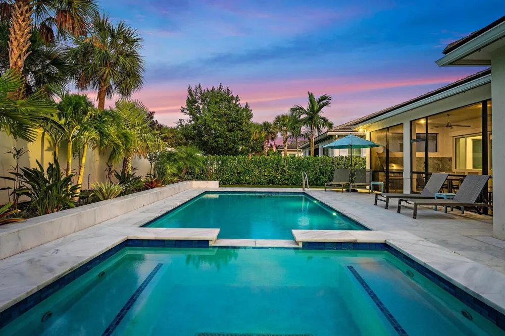 12144 Waterstone Circle Palm Beach Gardens, FL 33412