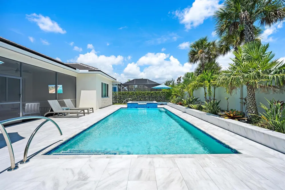 12144 Waterstone Circle Palm Beach Gardens, FL 33412