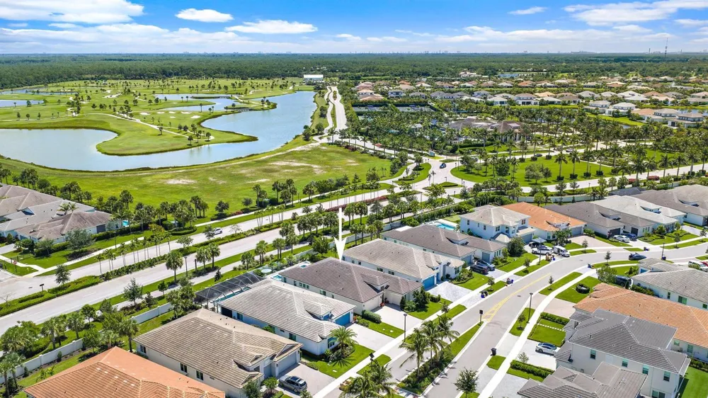 12144 Waterstone Circle Palm Beach Gardens, FL 33412
