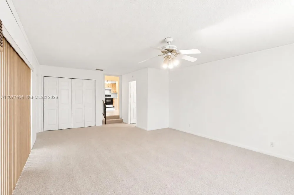 425 S 15th Ave Hollywood, FL 33020