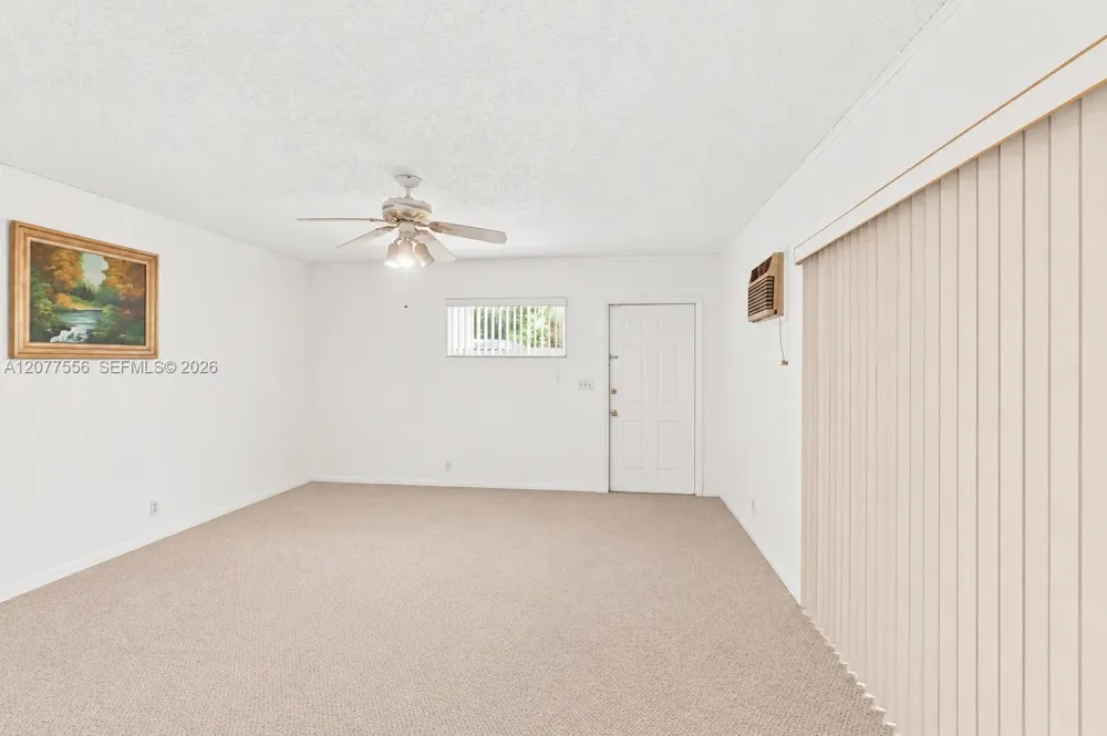 425 S 15th Ave Hollywood, FL 33020