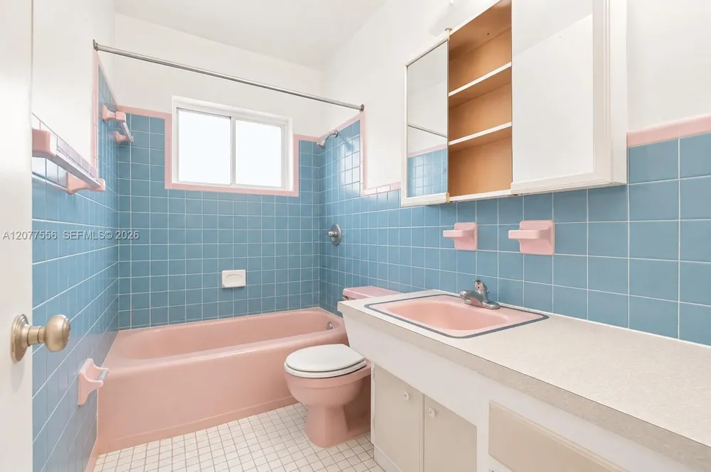 425 S 15th Ave Hollywood, FL 33020
