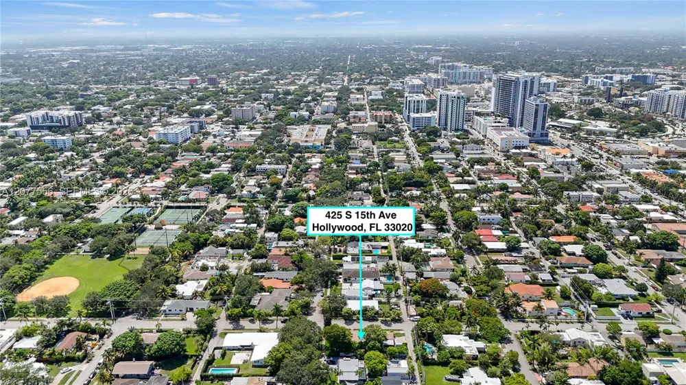 425 S 15th Ave Hollywood, FL 33020