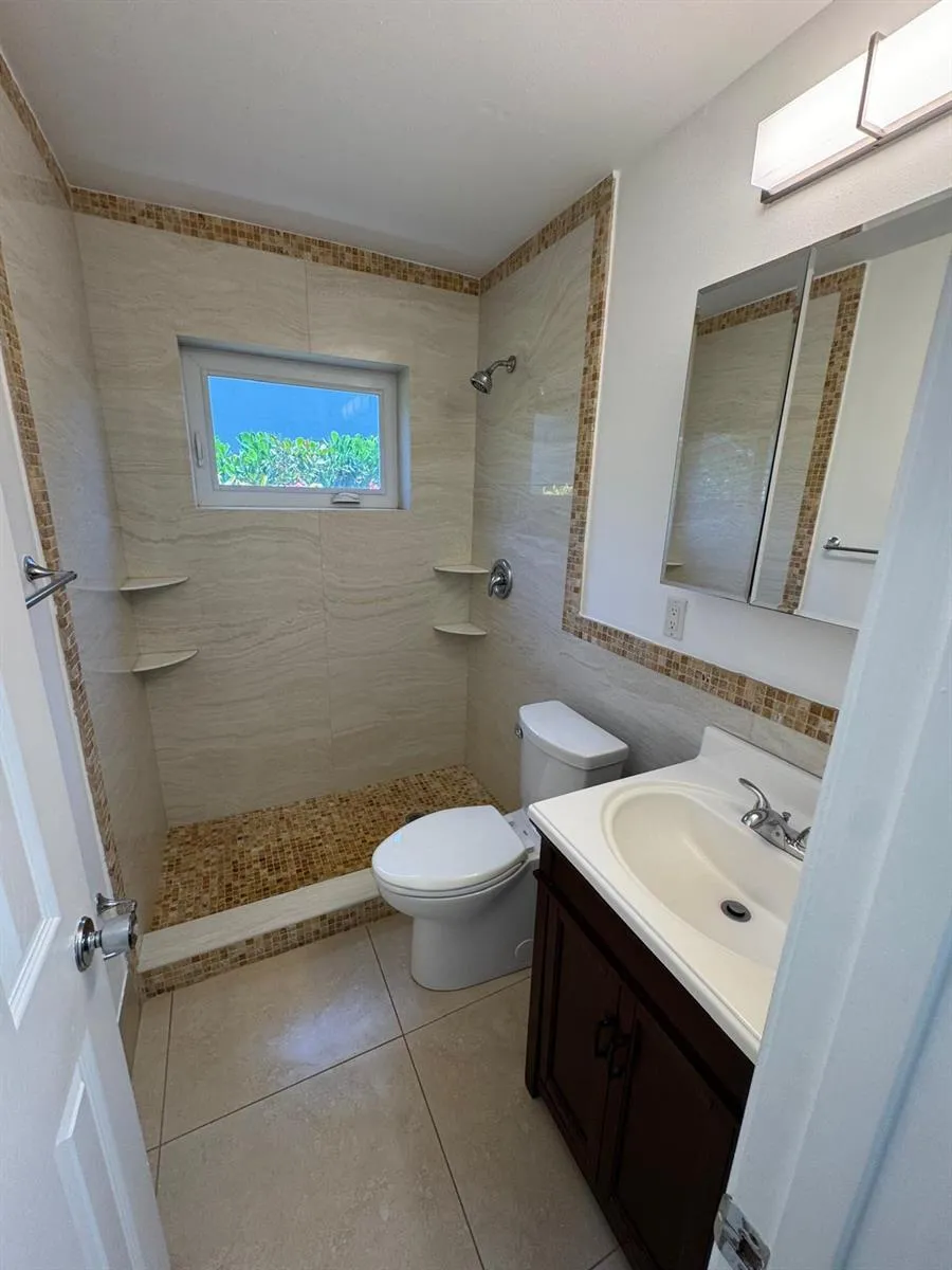 4717 NW 49TH PLACE Tamarac, FL 33319