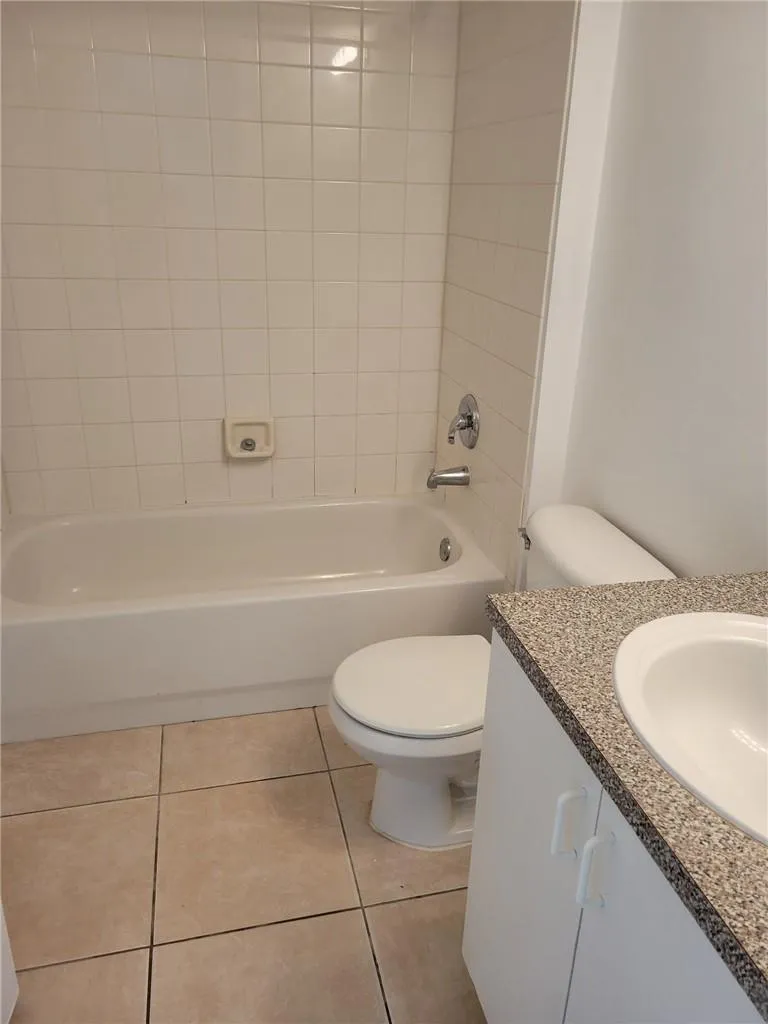 5005 WILES ROAD #108 Coconut Creek, FL 33073
