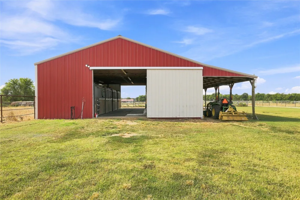 400616 W 4000 ROAD W Collinsville, OK 74021