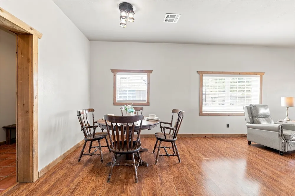 400616 W 4000 ROAD W Collinsville, OK 74021