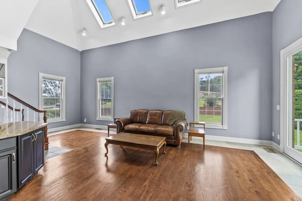 101 Governors Point Blvd Hendersonville, TN 37075