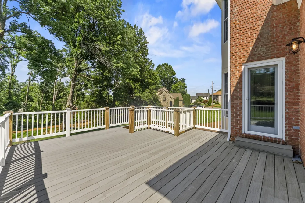 101 Governors Point Blvd Hendersonville, TN 37075