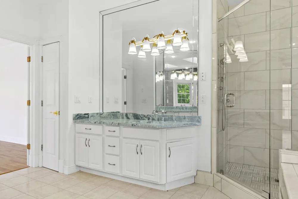 101 Governors Point Blvd Hendersonville, TN 37075