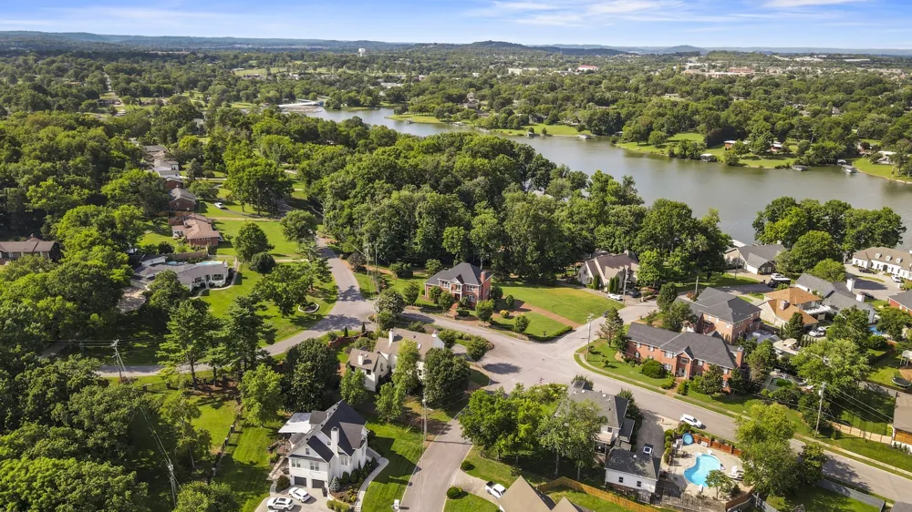 101 Governors Point Blvd Hendersonville, TN 37075