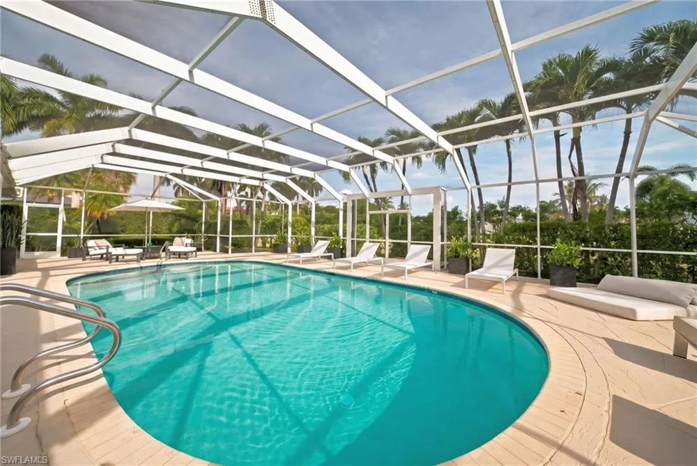 503 Neapolitan Way Naples, FL 34103