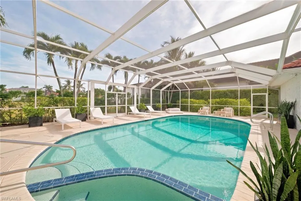 503 Neapolitan Way Naples, FL 34103
