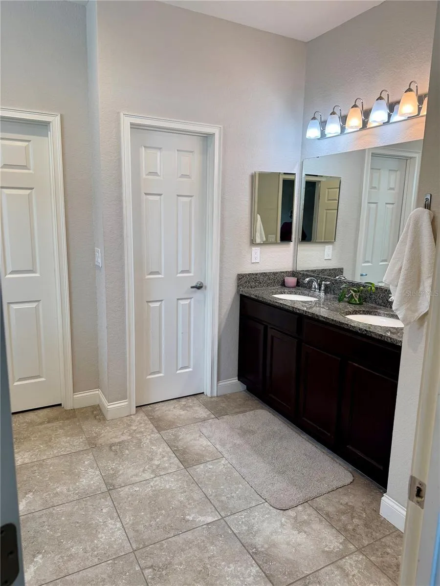 3339 PEARLY DRIVE Lakeland, FL 33812