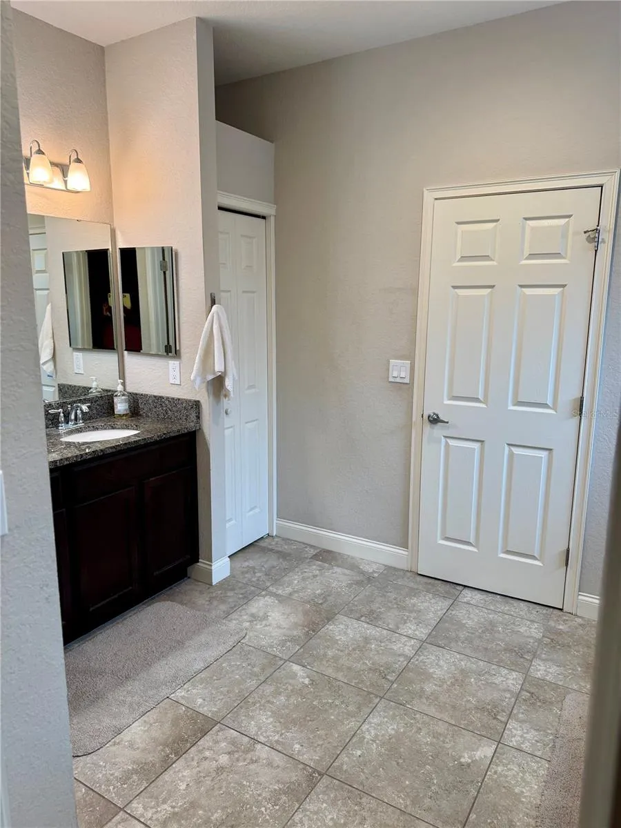 3339 PEARLY DRIVE Lakeland, FL 33812