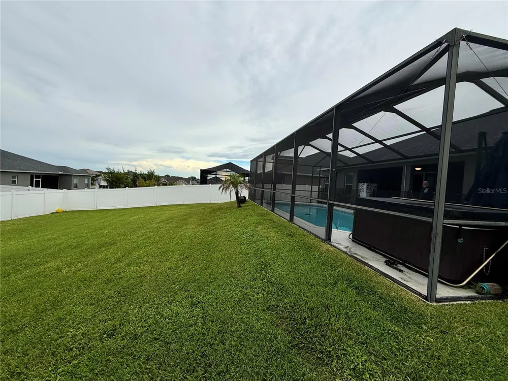 3339 PEARLY DRIVE Lakeland, FL 33812