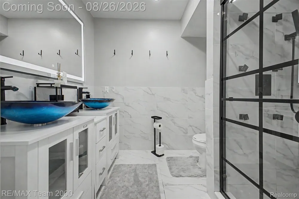 22137 W Village Drive Dearborn City, MI 48124