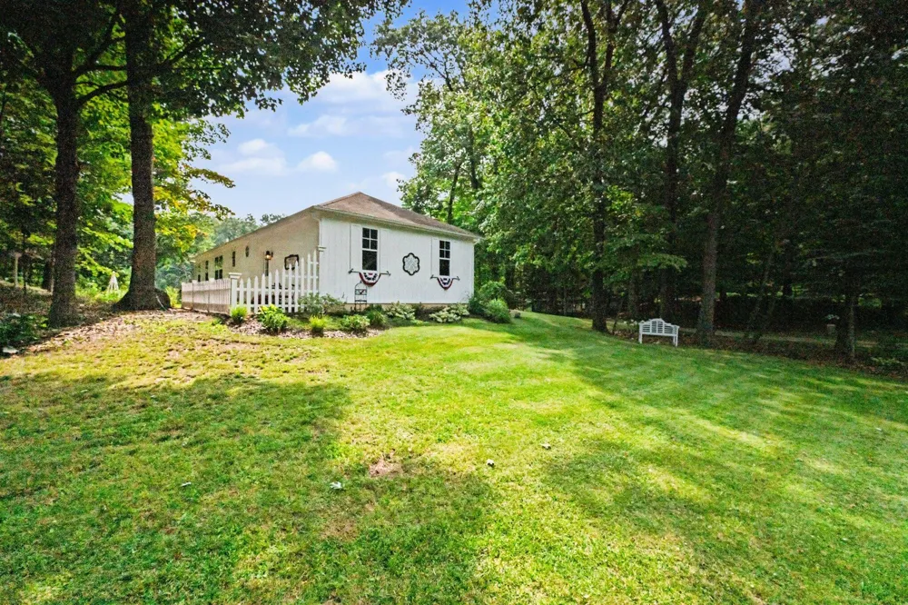 368 Summerset Drive Oshtemo Charter Township, MI 49009