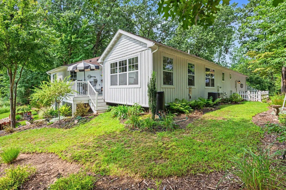 368 Summerset Drive Oshtemo Charter Township, MI 49009