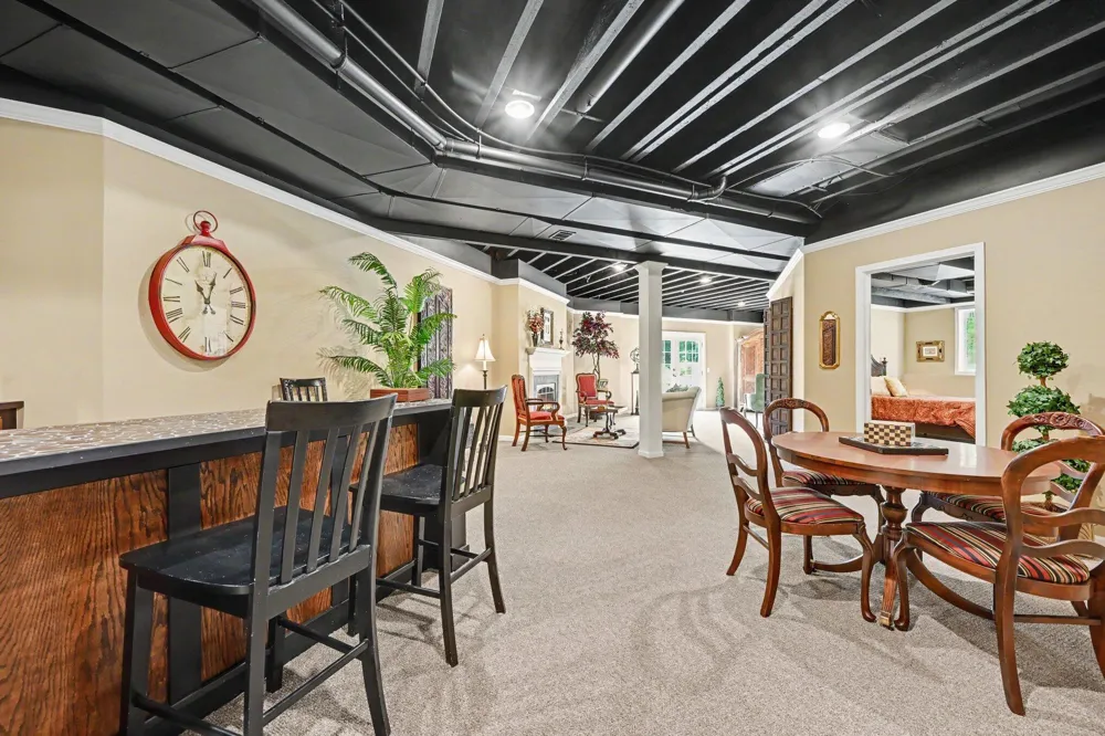 368 Summerset Drive Oshtemo Charter Township, MI 49009