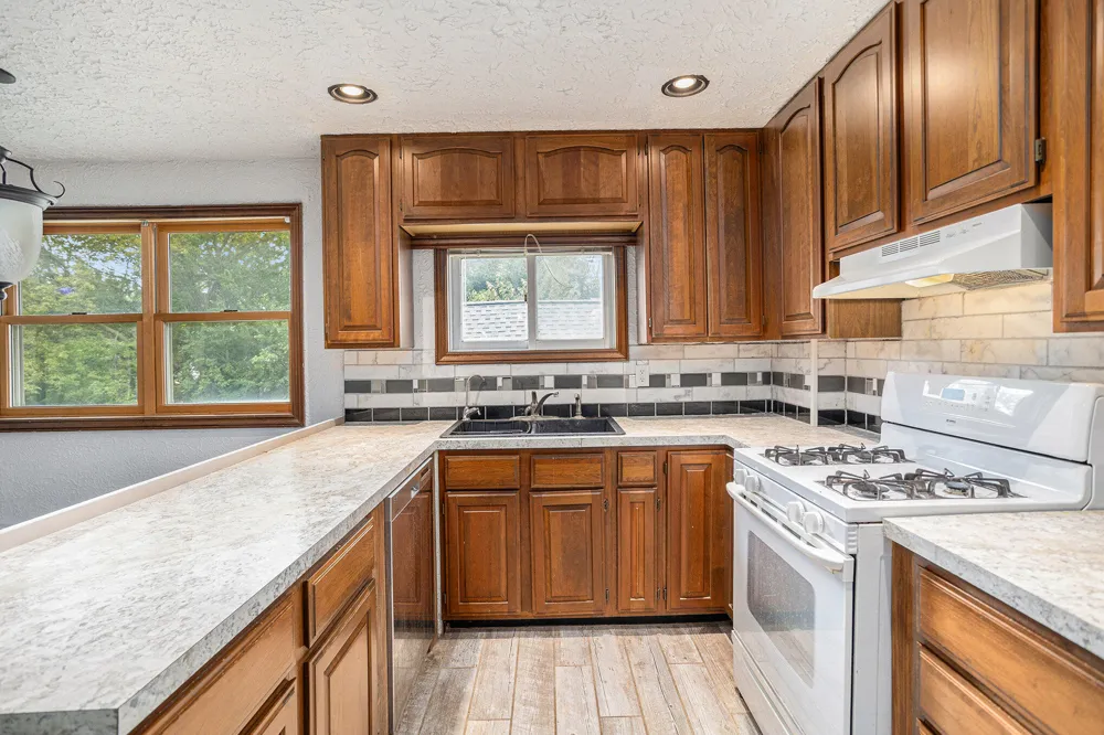 1620 Edwards Street Kalamazoo City, MI 49007