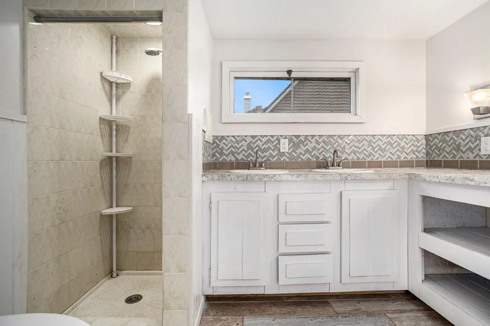1620 Edwards Street Kalamazoo City, MI 49007