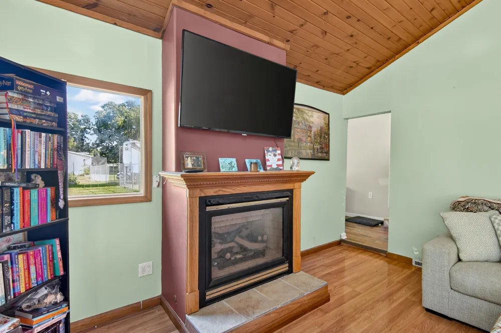 10620 Lake Street Somerset Township, MI 49282