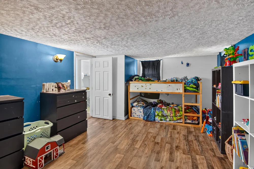 10620 Lake Street Somerset Township, MI 49282