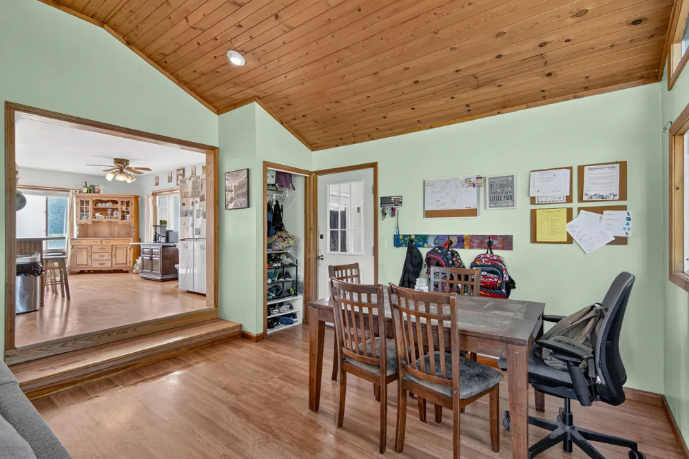10620 Lake Street Somerset Township, MI 49282