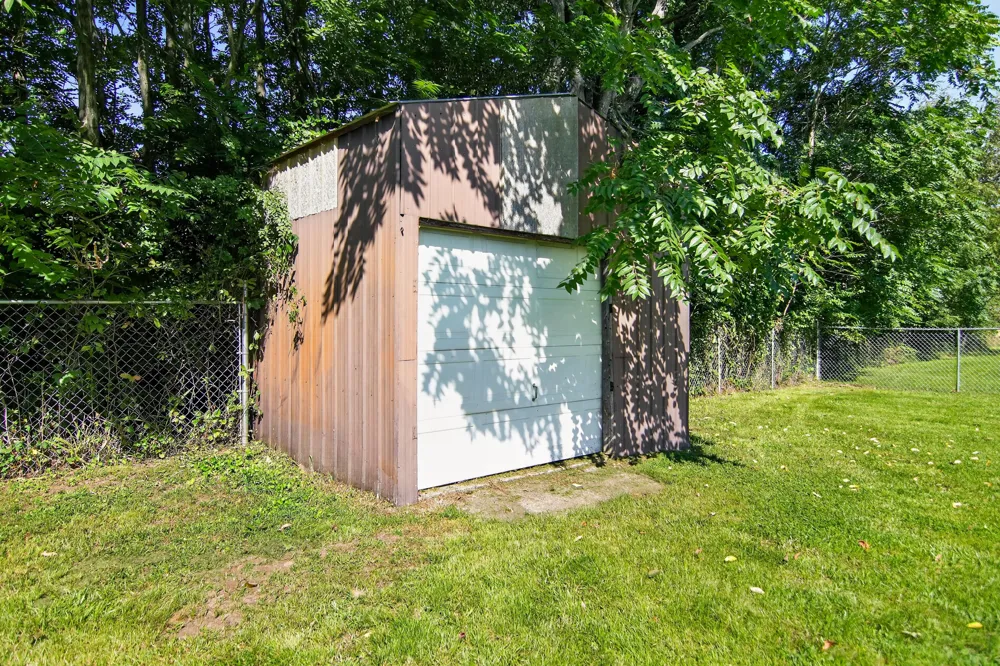10620 Lake Street Somerset Township, MI 49282