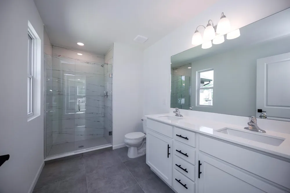 20209 Sunset Street Livonia City, MI 48152