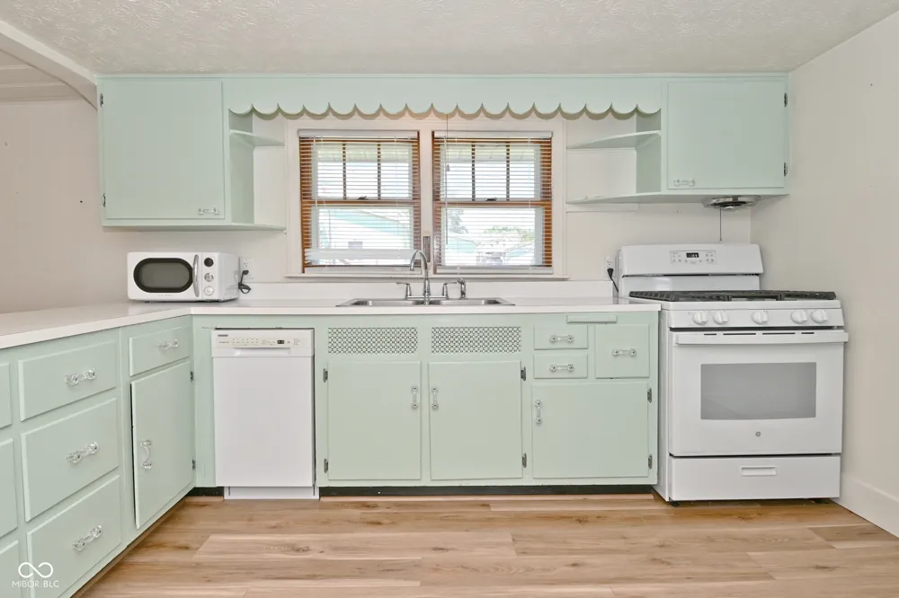 118 8th Street Middletown, IN 47356