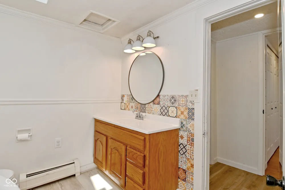 118 8th Street Middletown, IN 47356