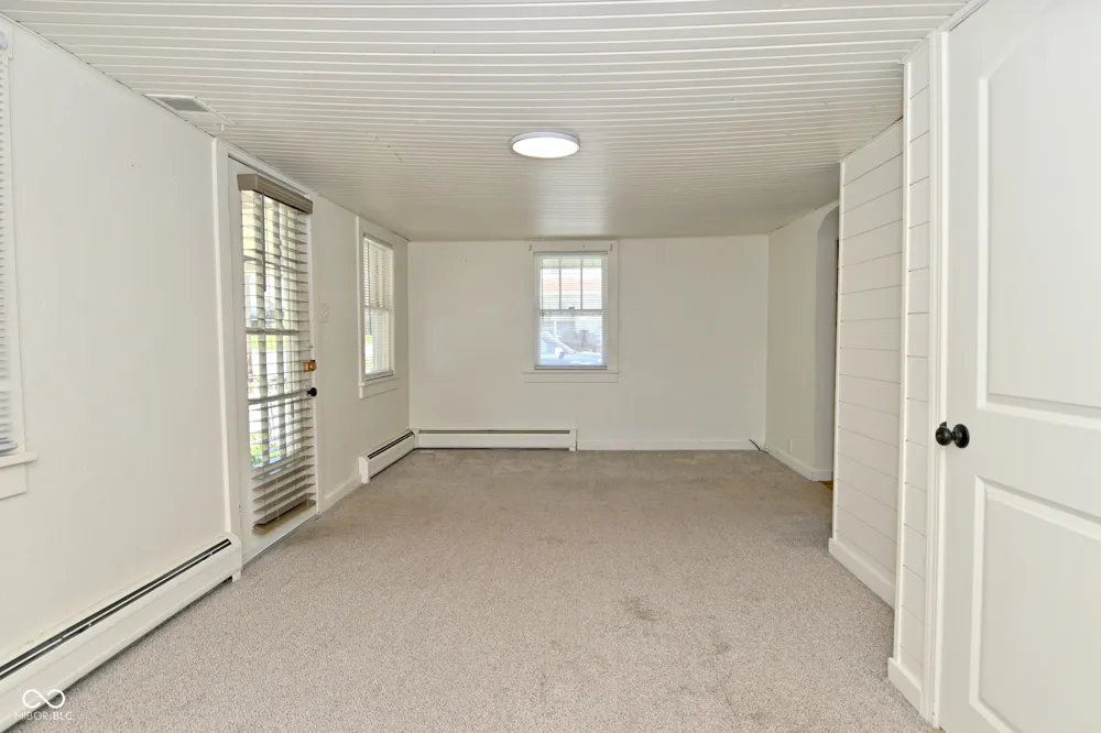 118 8th Street Middletown, IN 47356