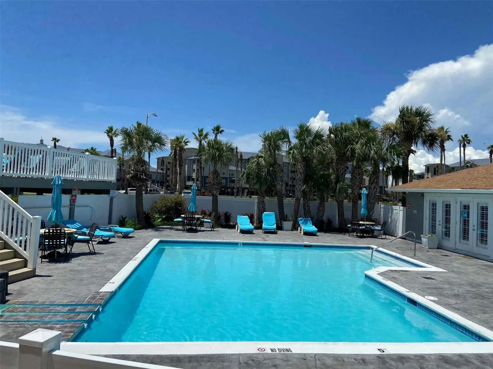 3506 Cove View Boulevard #1104 Galveston, TX 77554